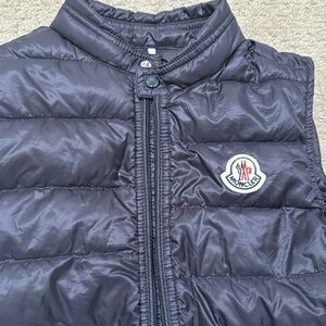 Like new Boys size 8 Moncler packable vest - Navy